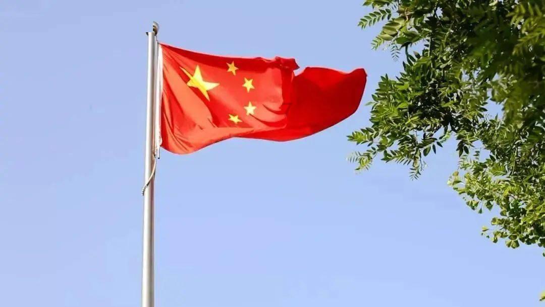 逃离外星人森林